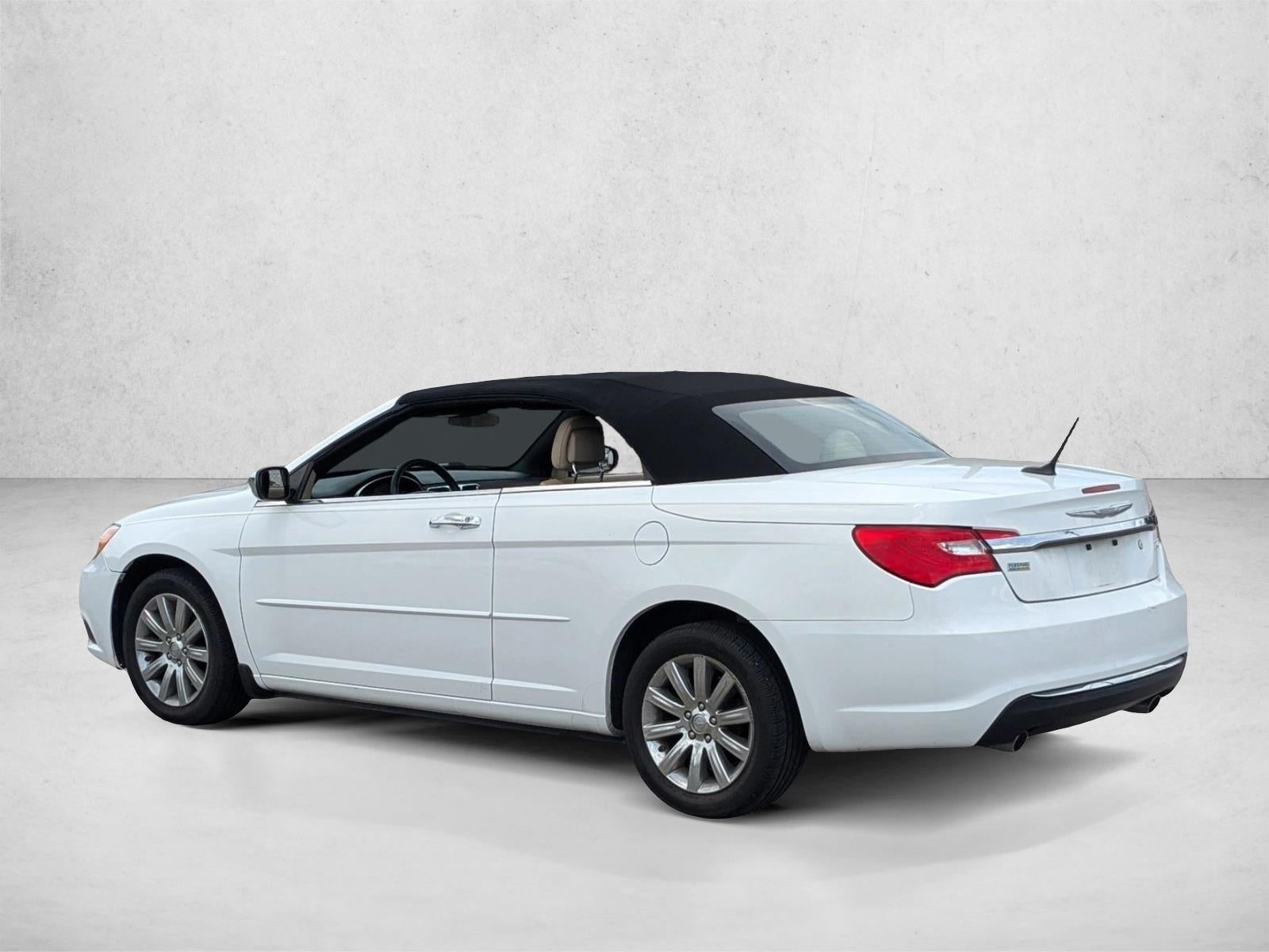 2014 Chrysler 200 Touring