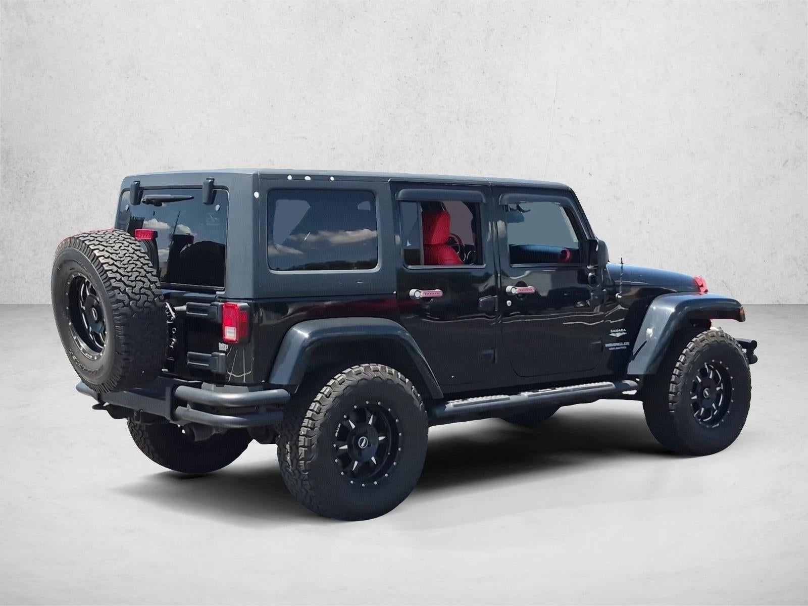 2013 Jeep Wrangler Unlimited Sahara