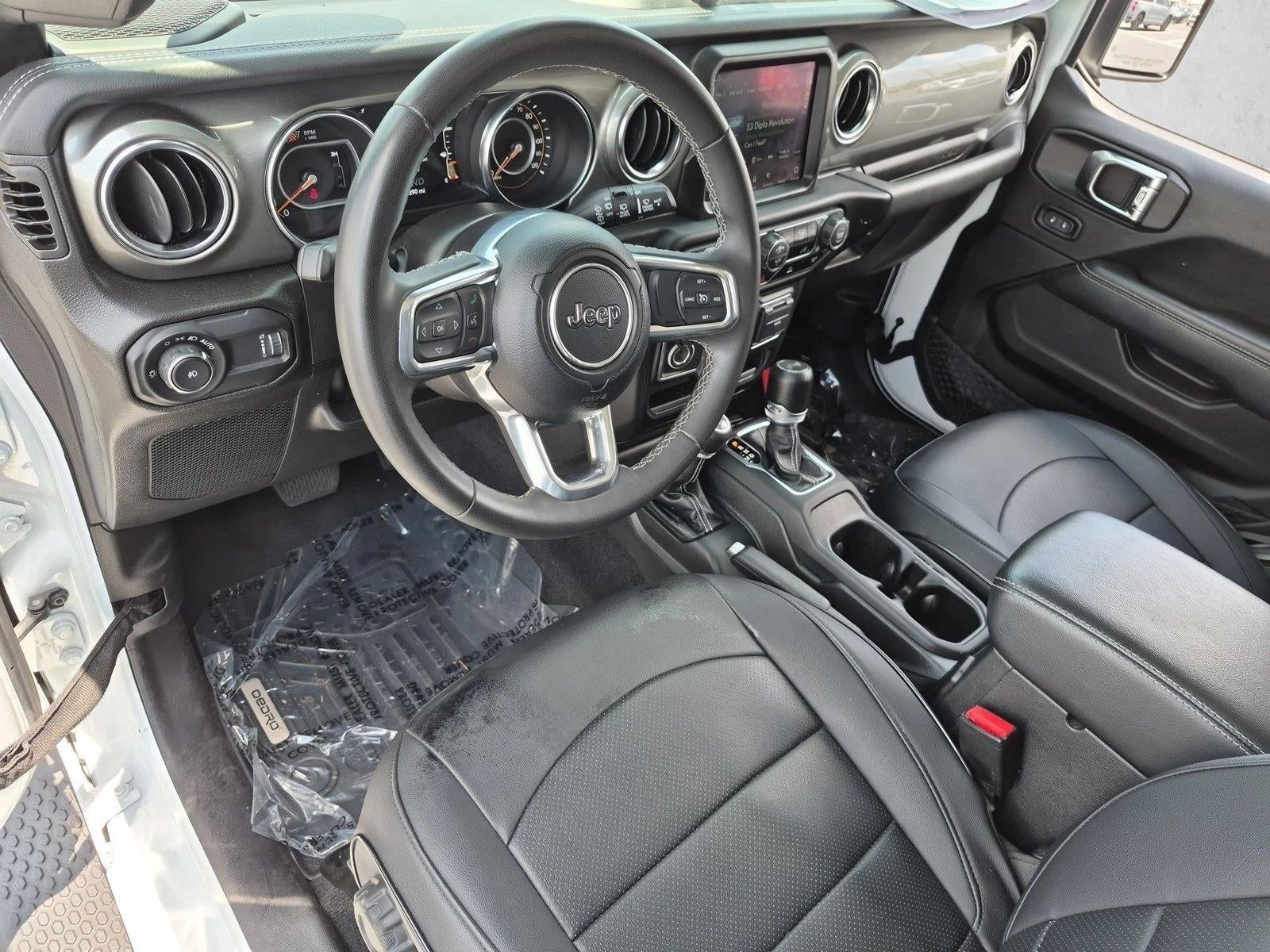 2023 Jeep Wrangler 4-Door Sahara 4x4