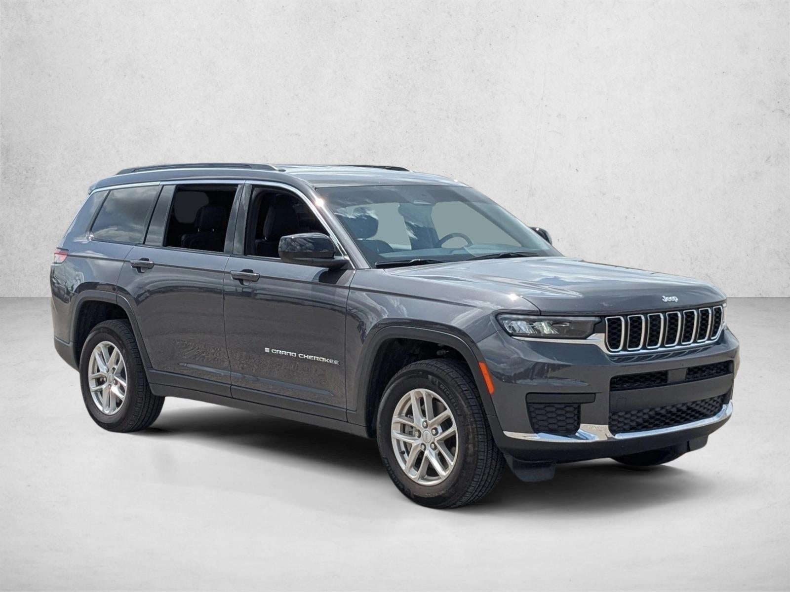 2025 Jeep Grand Cherokee L Laredo 4x4