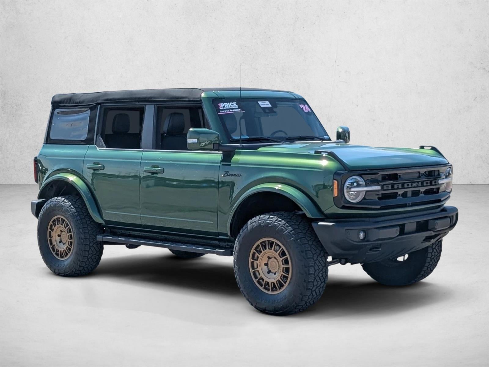 2024 Ford Bronco Outer Banks