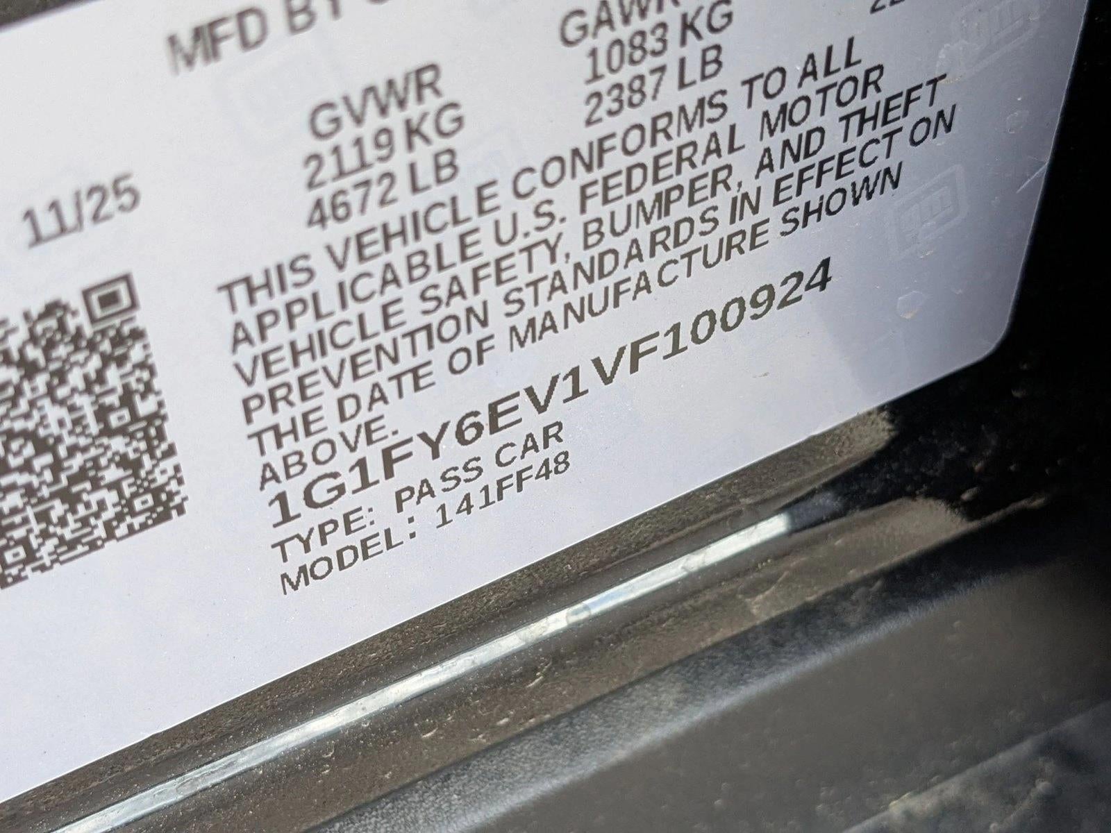 2027 Chevrolet Bolt LT - Photo 17