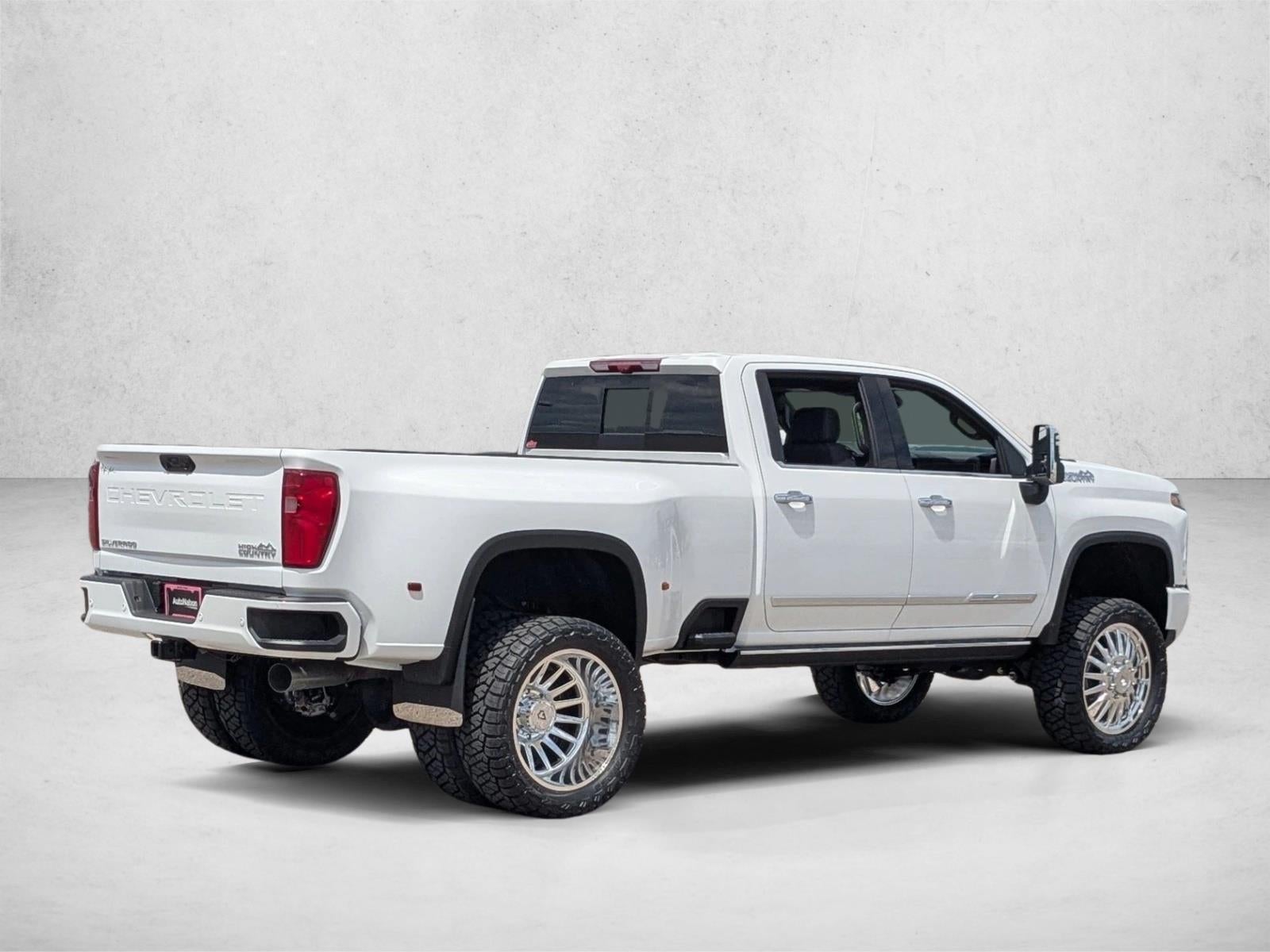 2026 Chevrolet Silverado 3500 HD High Country DRW