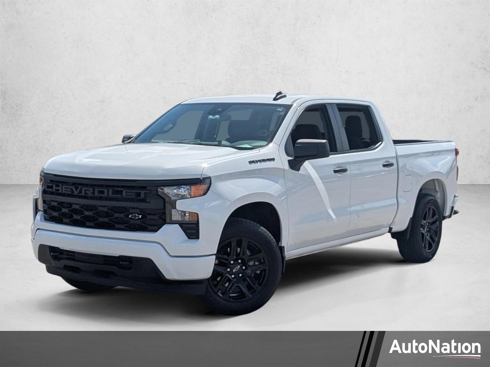 2024 Chevrolet Silverado 1500 Custom Crew Cab Short Box's photo