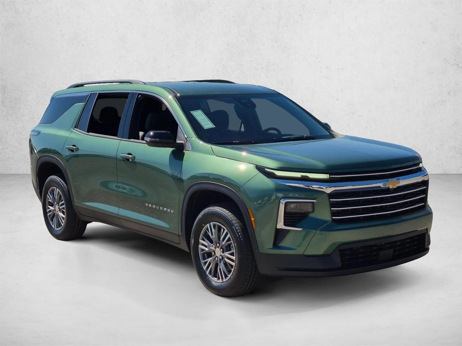 2027 Chevrolet Traverse LT - Photo 5