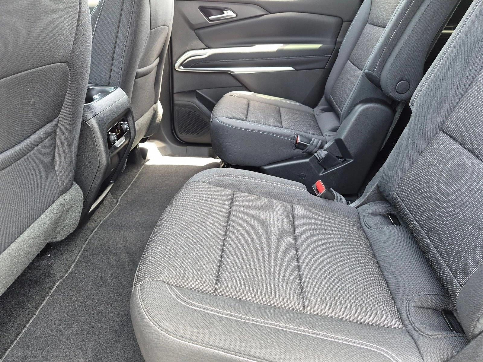 2026 Chevrolet Traverse LT - Photo 15