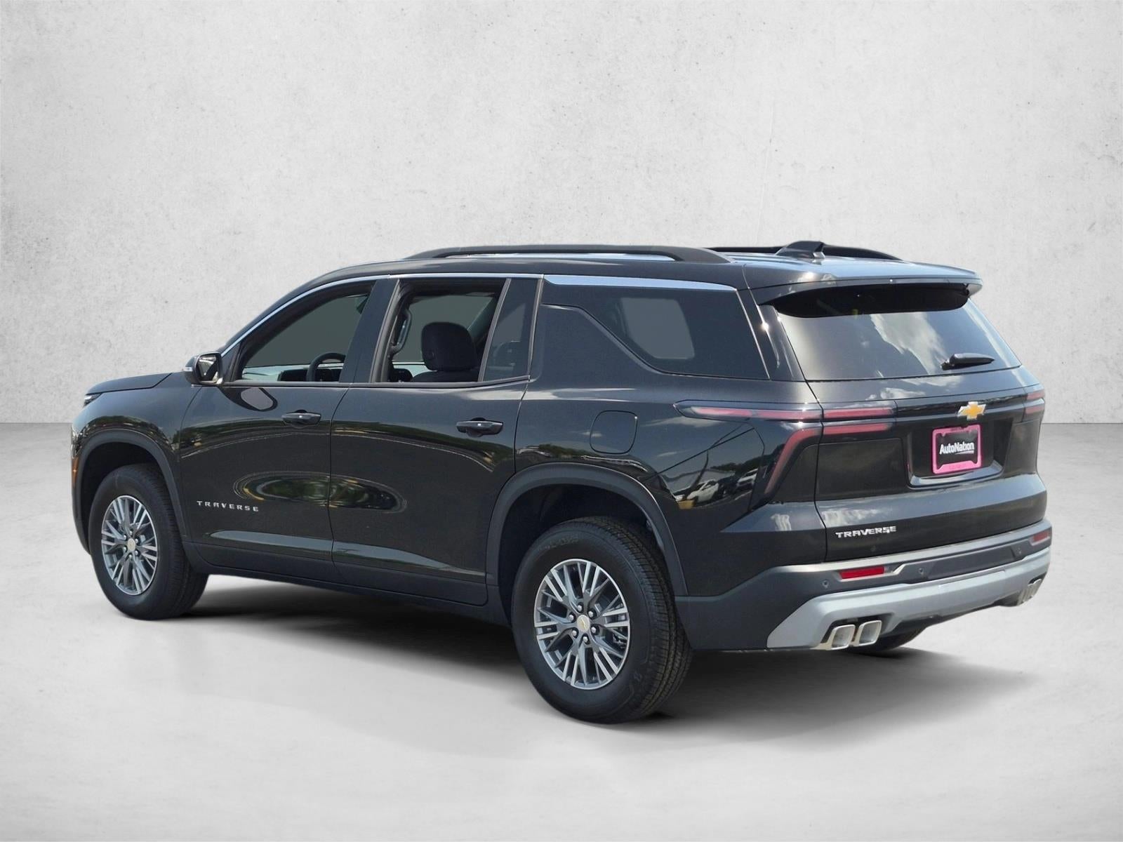 2026 Chevrolet Traverse LT - Photo 7