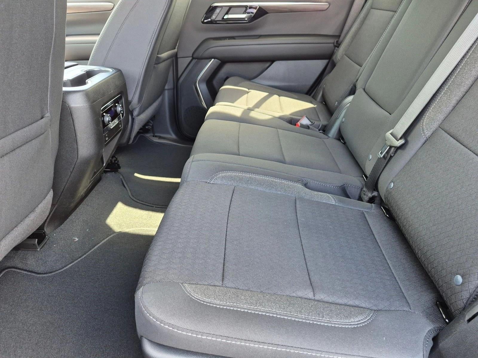 2026 Chevrolet Tahoe LS - Photo 15