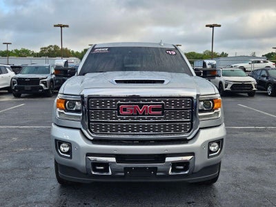 2019 GMC Sierra 2500 HD Denali