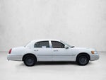 2000 Lincoln Town Car Signature