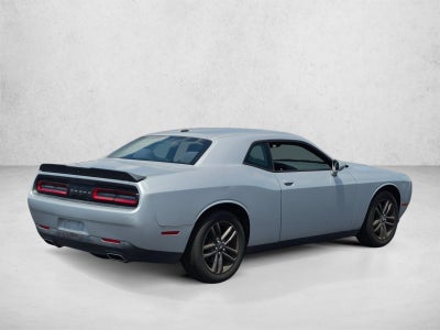 2019 Dodge Challenger SXT AWD