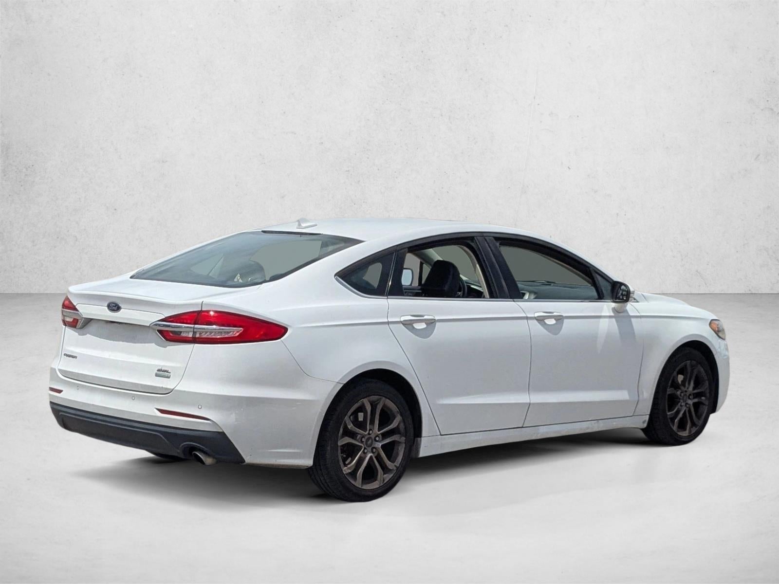 2020 Ford Fusion SEL