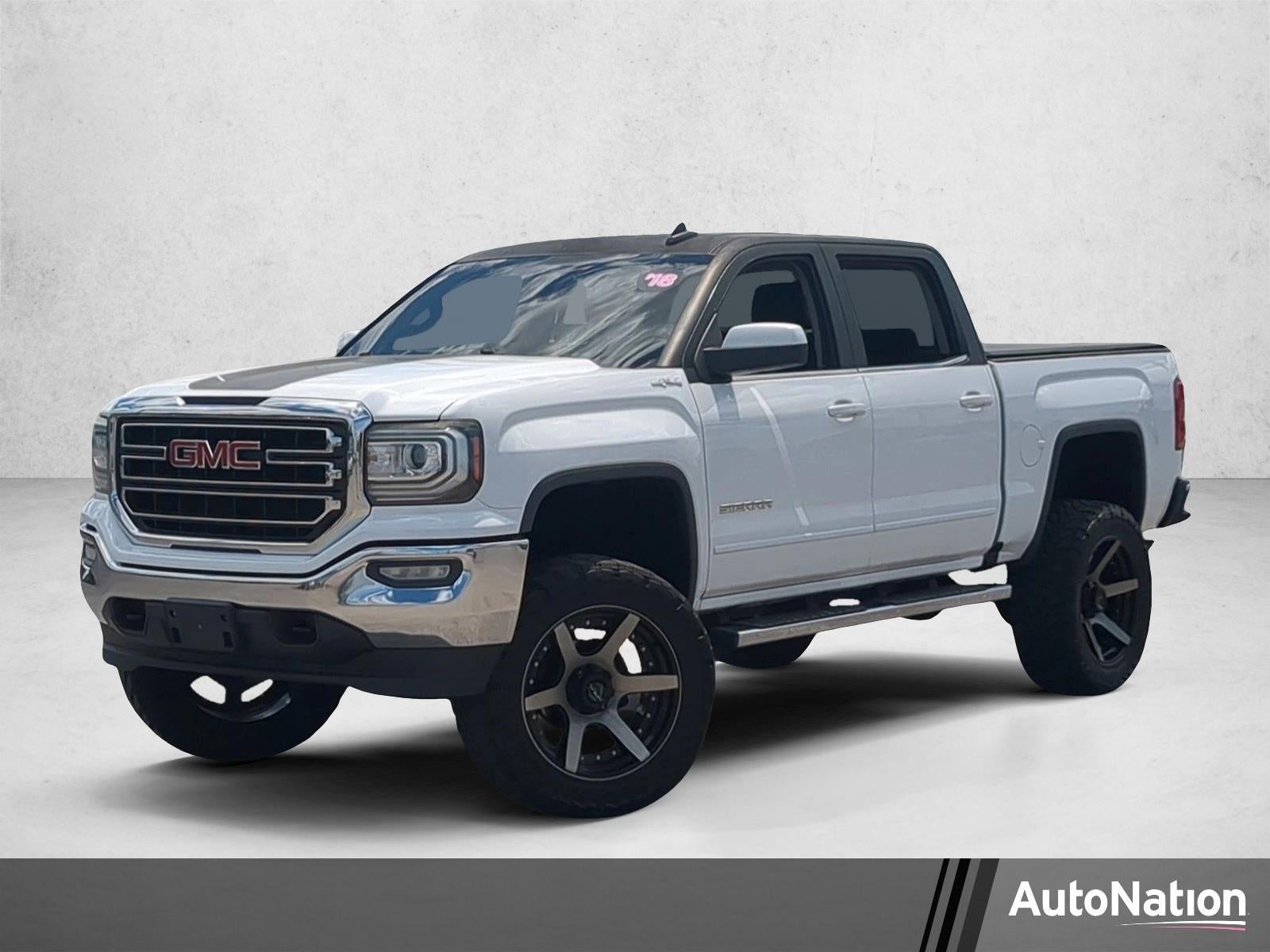 2018 GMC Sierra 4WD Crew Cab Standard Box SLE's photo