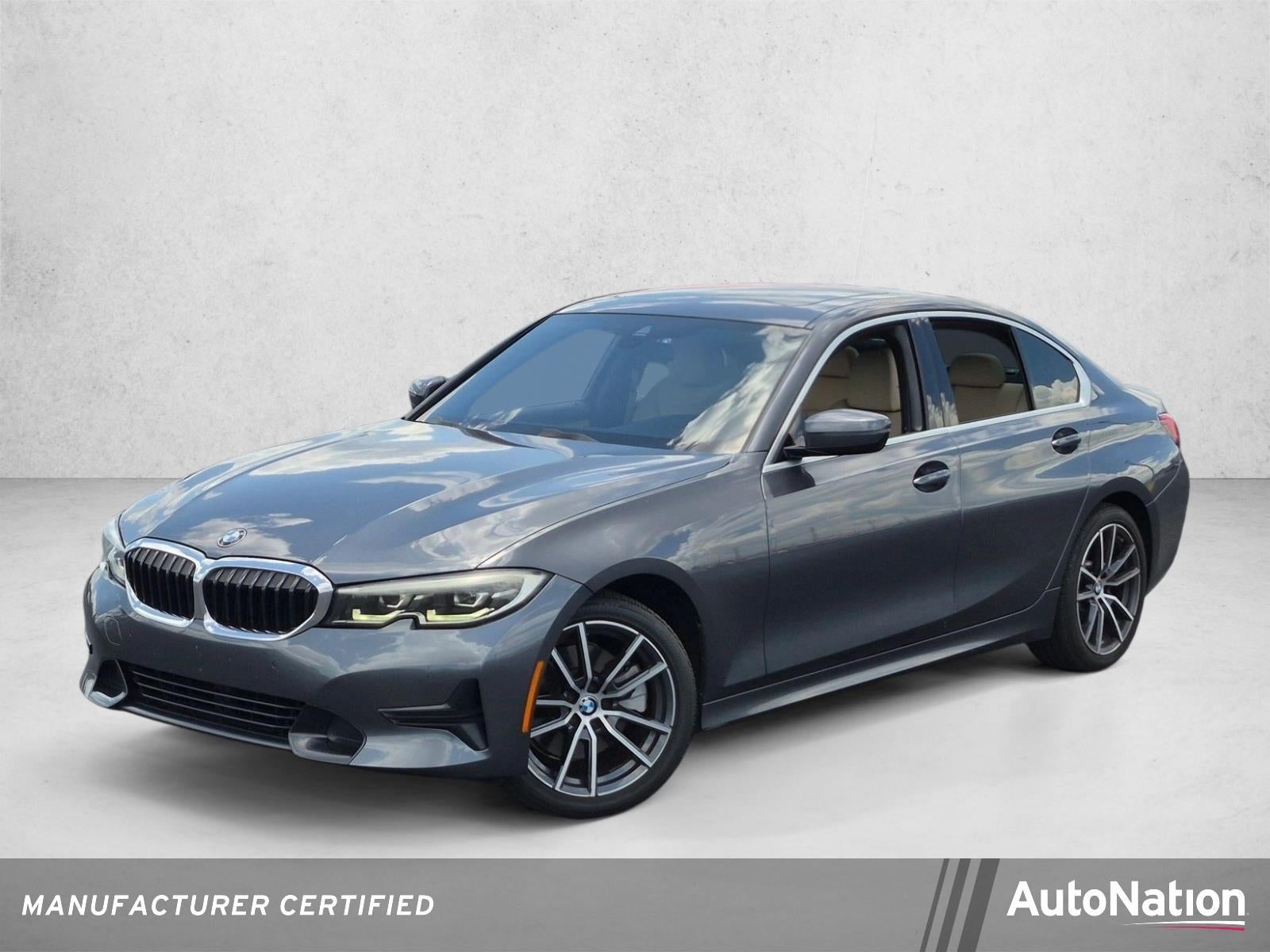 2020 BMW 3 Series 330i Sedan's photo