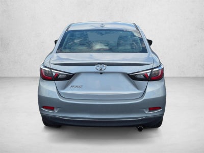 2019 Toyota Yaris Sedan LE
