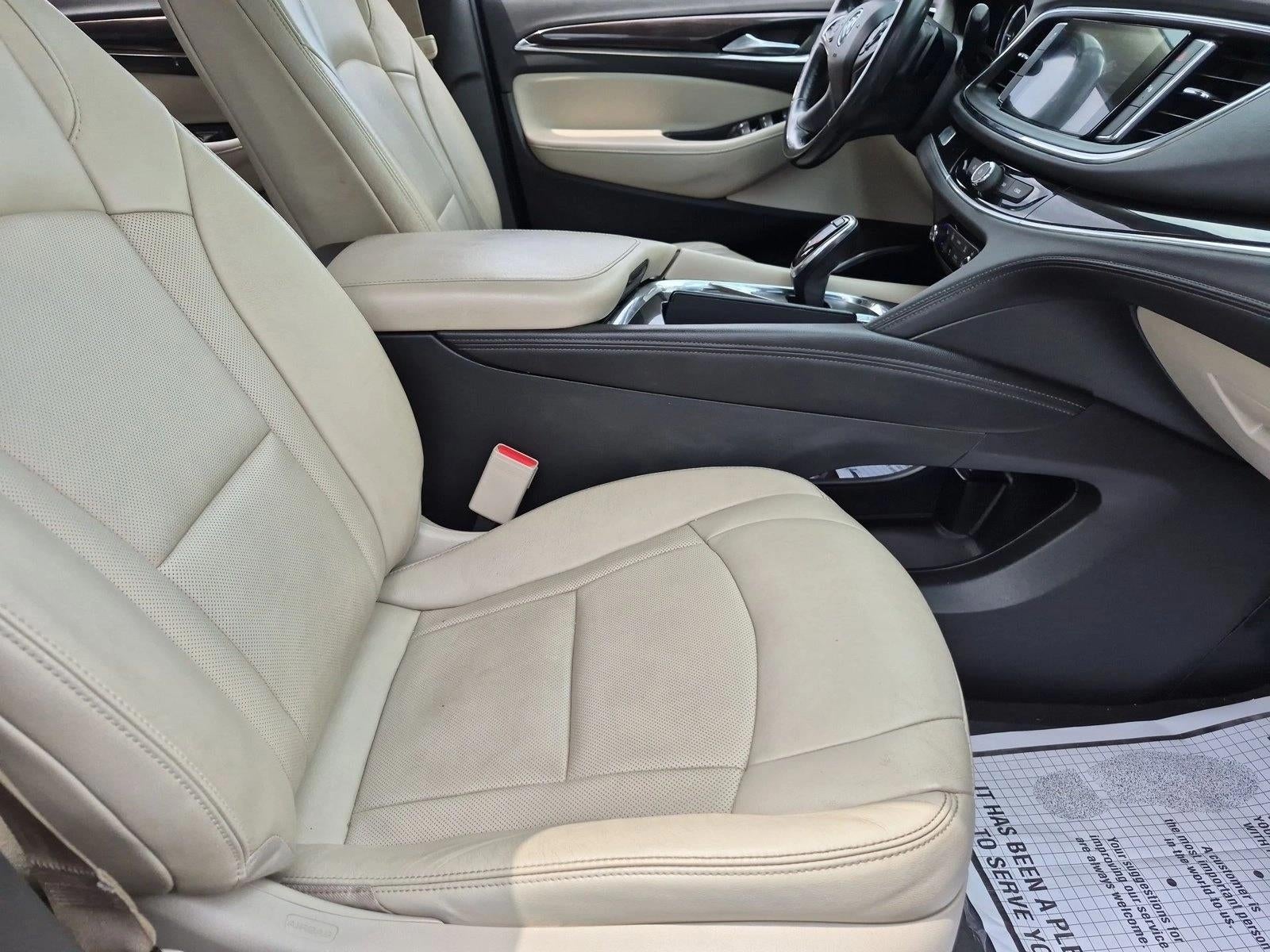 2020 Buick Enclave Essence