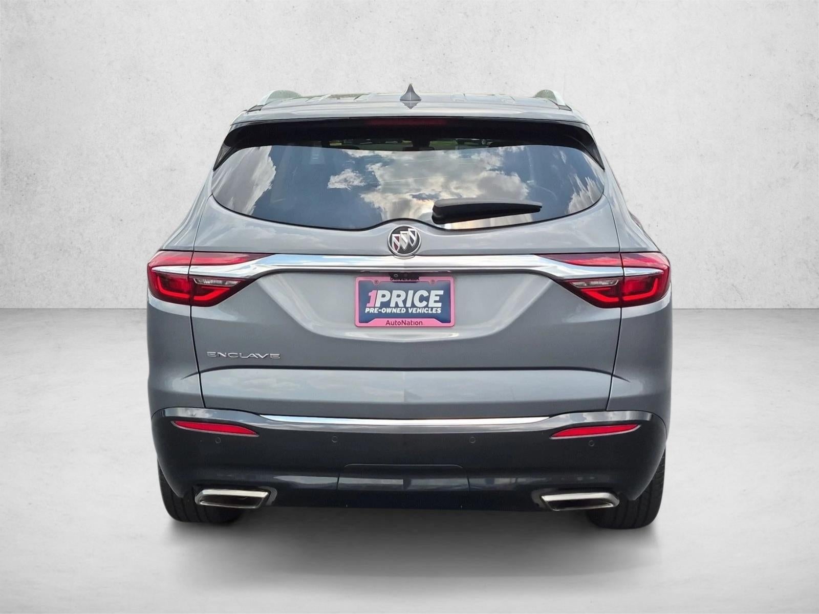 2020 Buick Enclave Essence