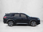 2024 Nissan Pathfinder Platinum FWD