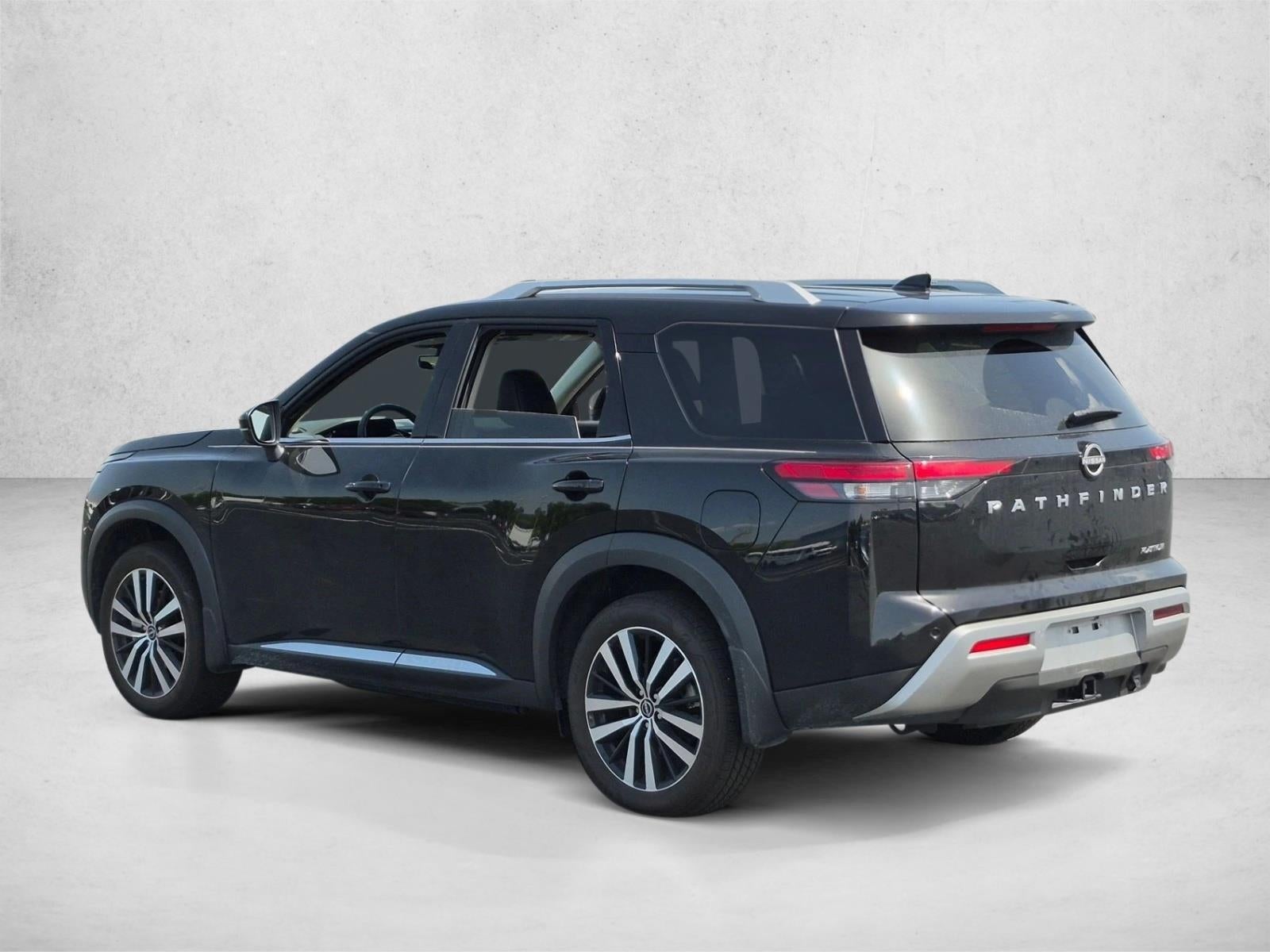 2024 Nissan Pathfinder Platinum FWD