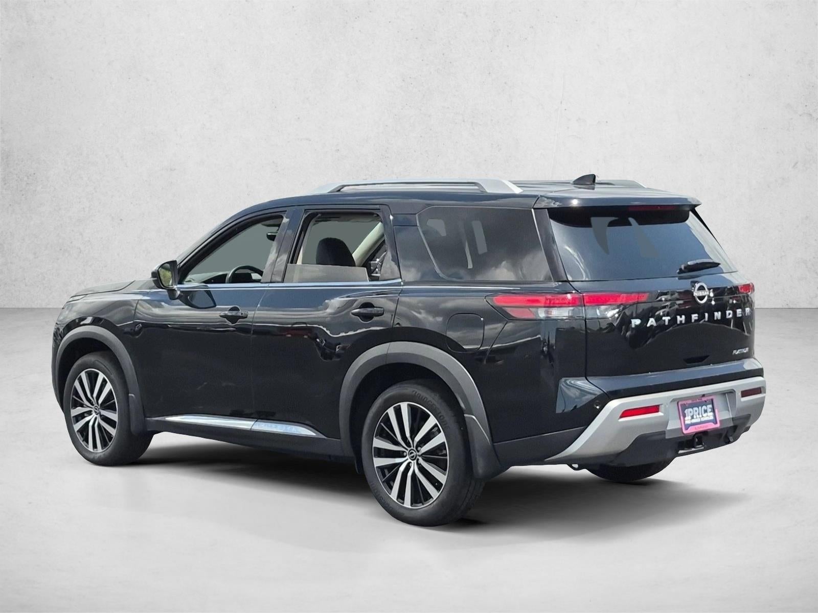 2024 Nissan Pathfinder Platinum FWD