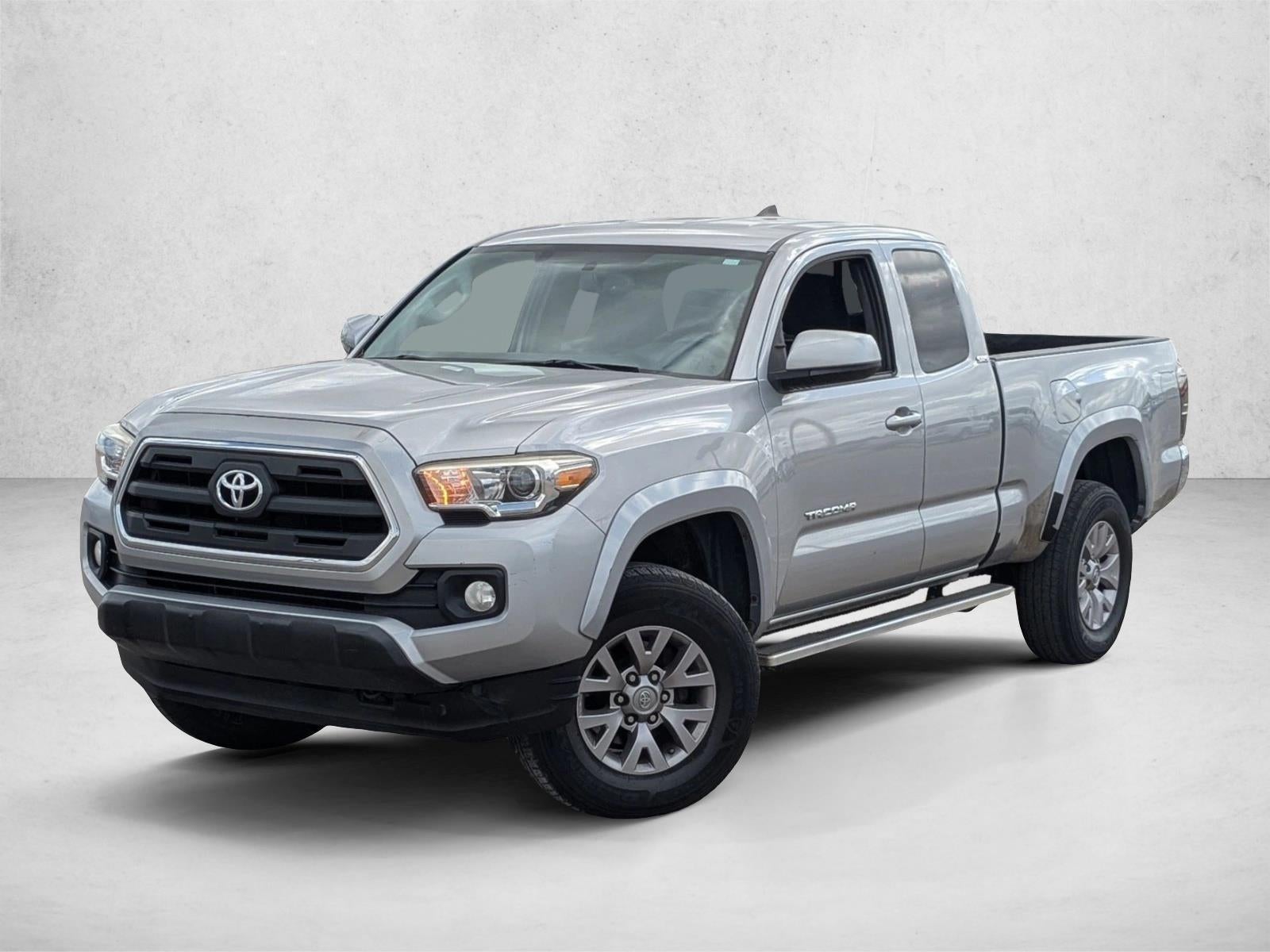 2017 Toyota Tacoma SR5