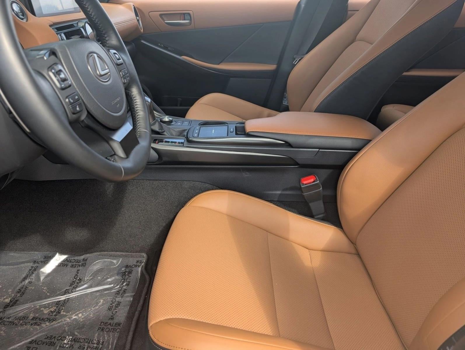 2025 Lexus IS 350 F SPORT Design