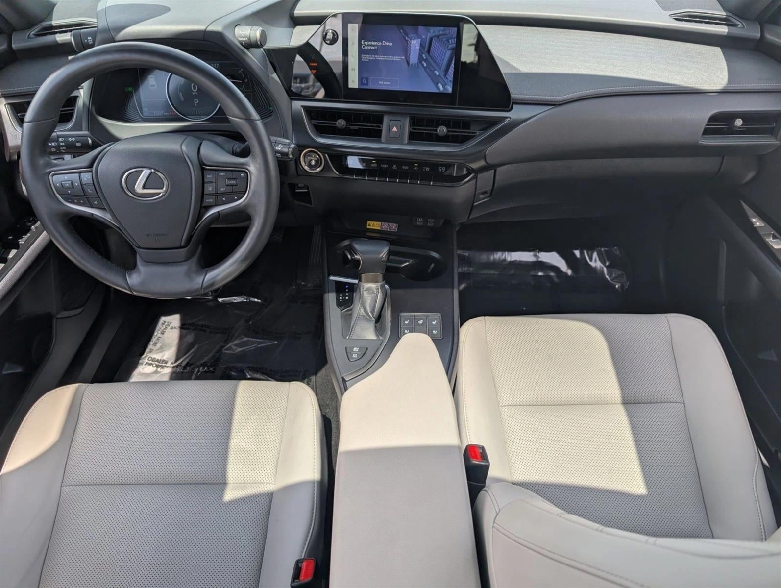 2024 Lexus UX 250h Premium