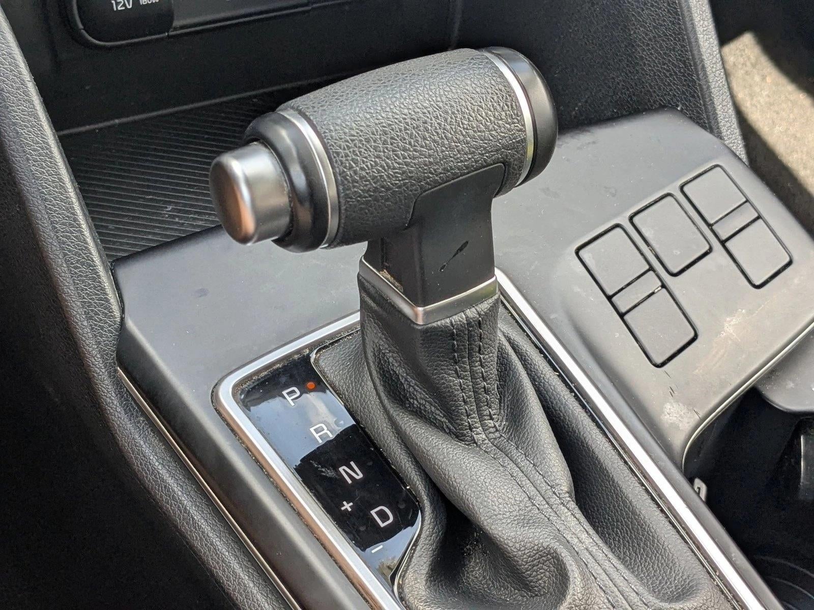 2024 Kia Sportage LX - Photo 12