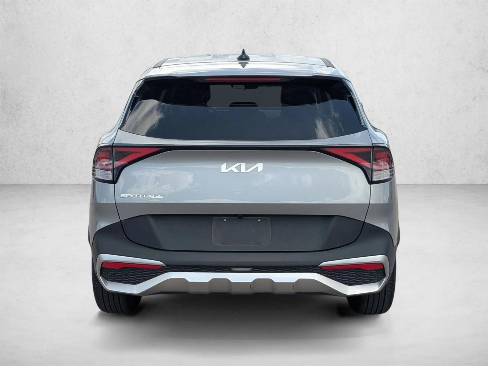 2024 Kia Sportage LX - Photo 6