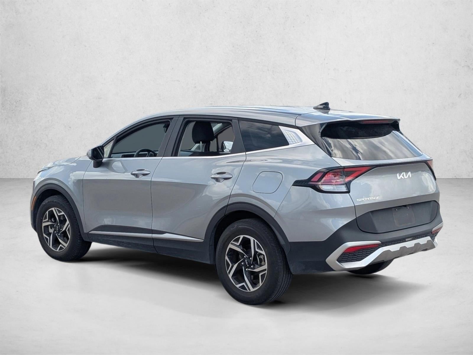 2024 Kia Sportage LX - Photo 7
