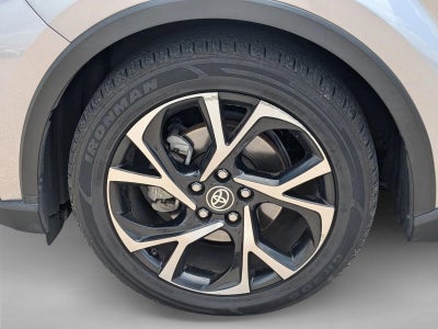 2020 Toyota C-HR LE