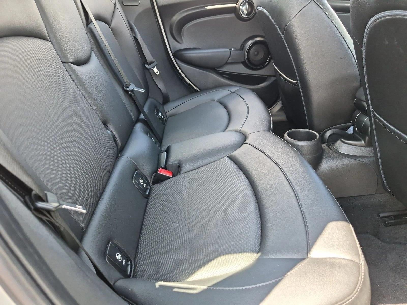 2016 MINI Hardtop Base