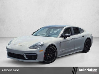 2021 Porsche Panamera GTS