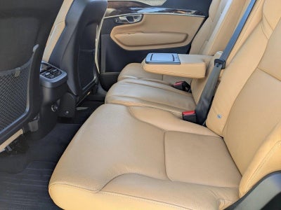 2019 Volvo XC90 Momentum