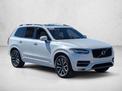 2019 Volvo XC90 Momentum