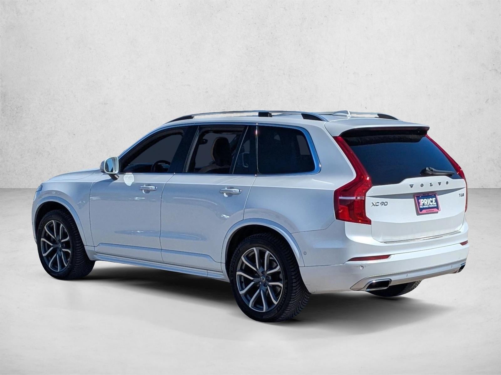2019 Volvo XC90 Momentum