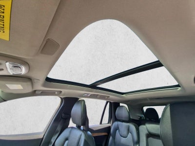 2022 Volvo XC90 Recharge Plug-In Hybrid T8 Inscription Expression 7 Passenger