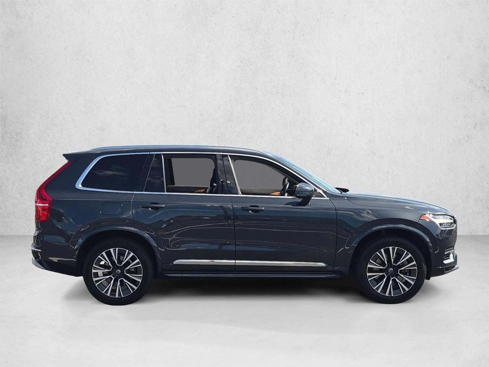 2022 Volvo XC90 Recharge Plug-In Hybrid T8 Inscription Expression 7 Passenger