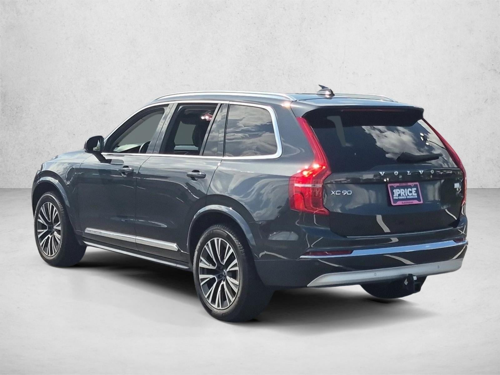 2022 Volvo XC90 Recharge Plug-In Hybrid T8 Inscription Expression 7 Passenger