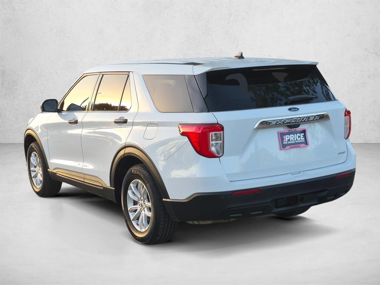 2021 Ford Explorer Base