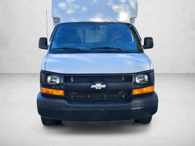2015 Chevrolet Express Cutaway 3500 Base