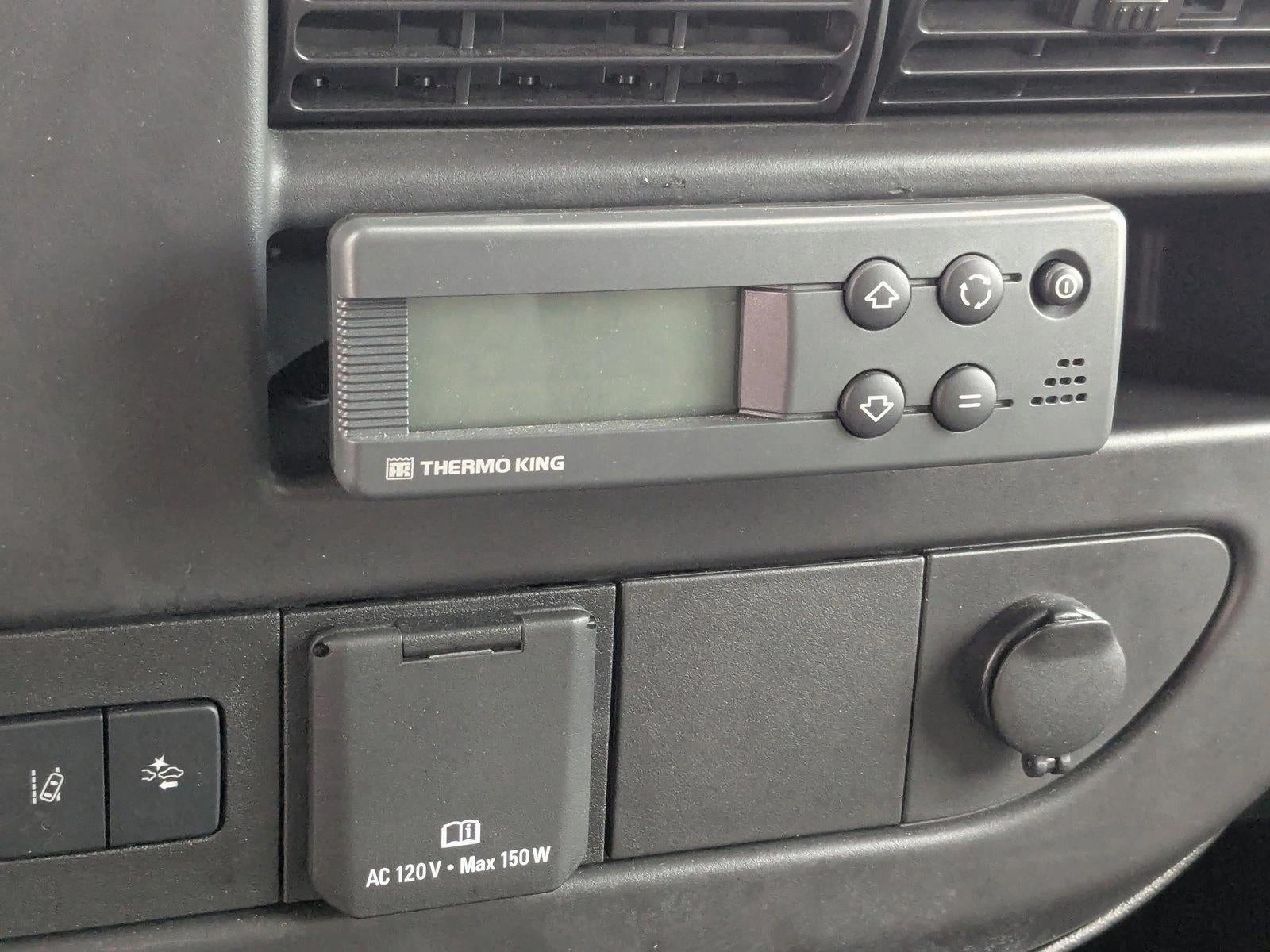 2024 GMC Savana Cutaway 3500 Base