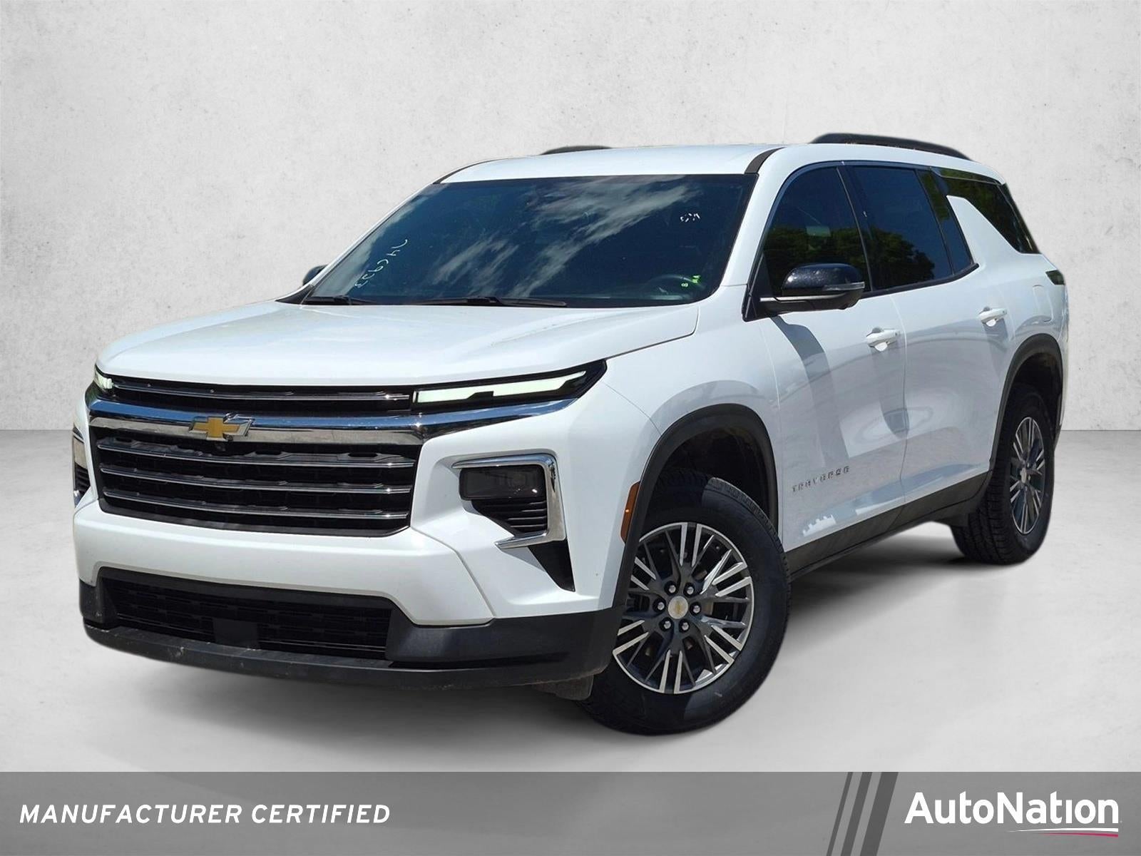 2024 Chevrolet Traverse LT