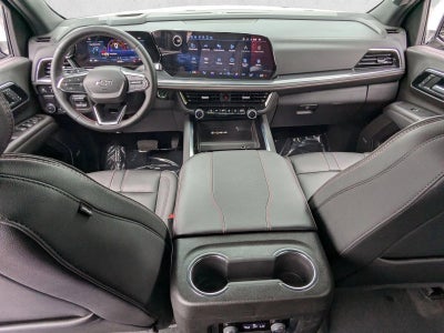 2025 Chevrolet Suburban RST