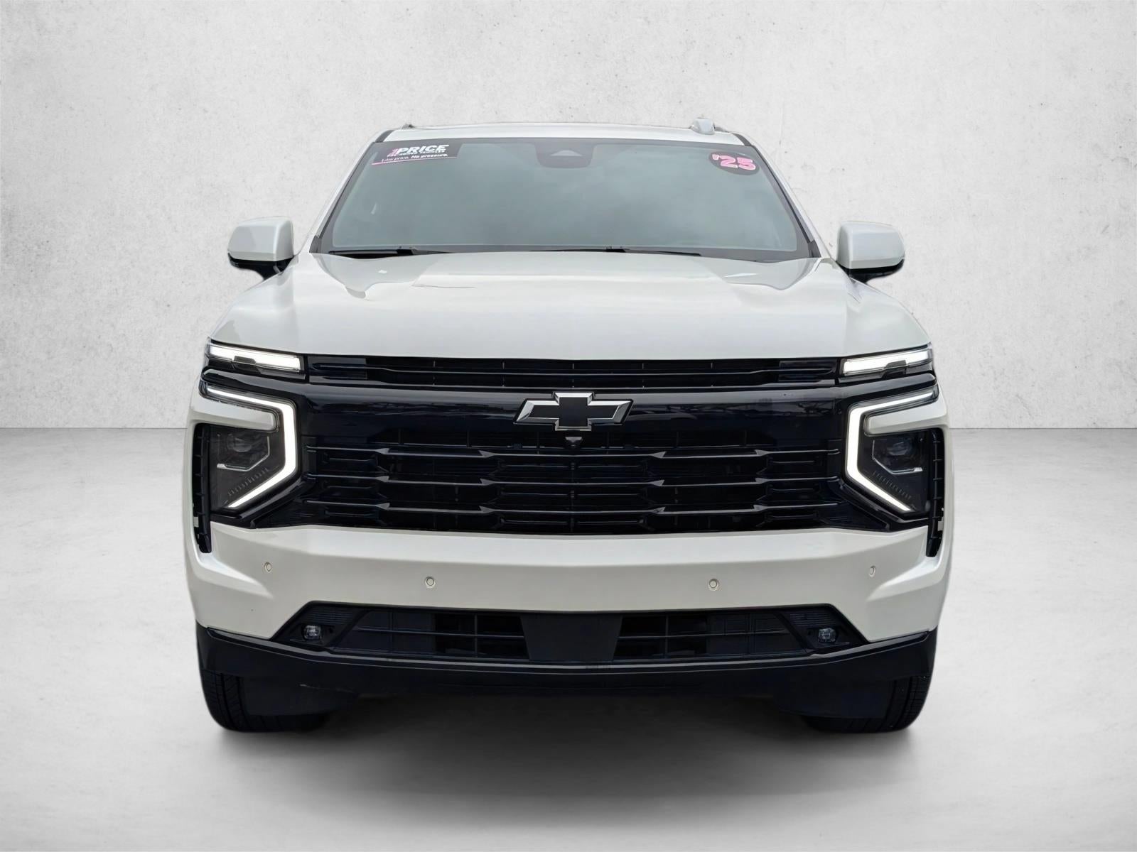 2025 Chevrolet Suburban RST