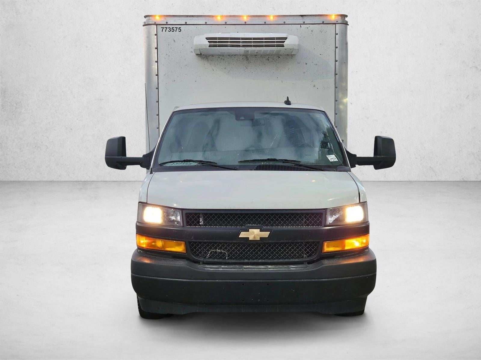 2024 Chevrolet Express Cutaway 3500 Base