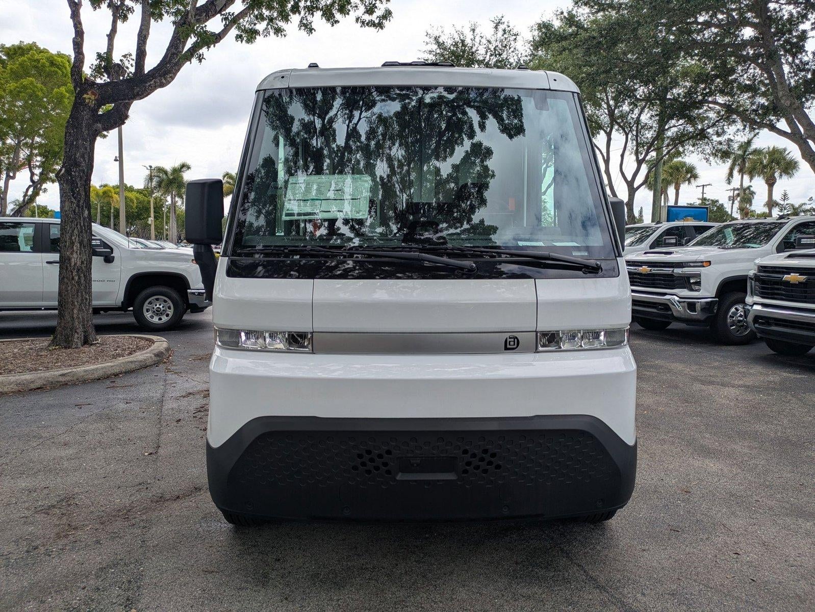 2024 BrightDrop Zevo 600 Base