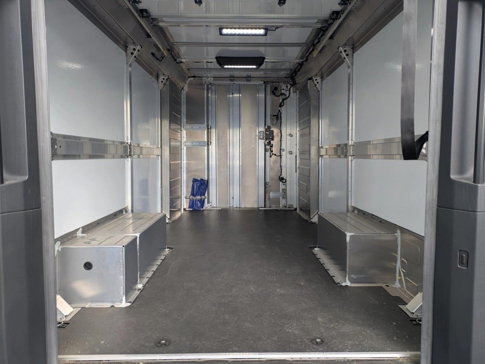 2024 BrightDrop Zevo 600 Base