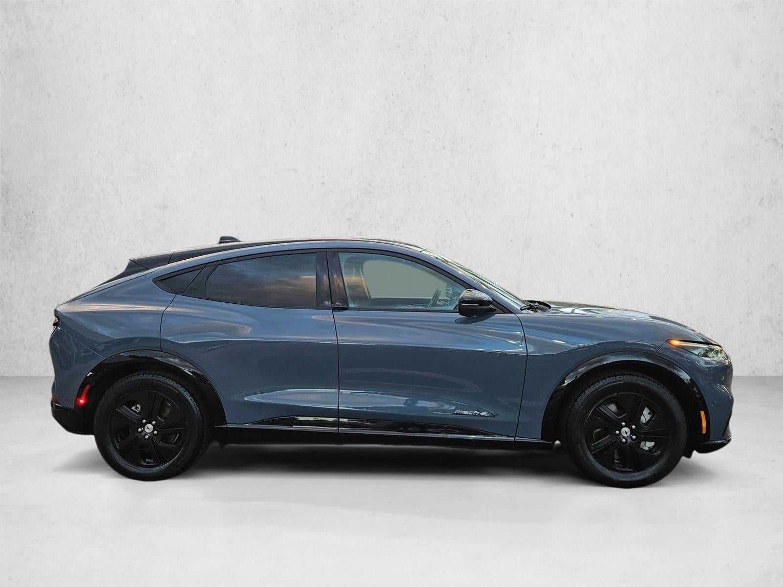 2023 Ford Mustang Mach-E California Route 1
