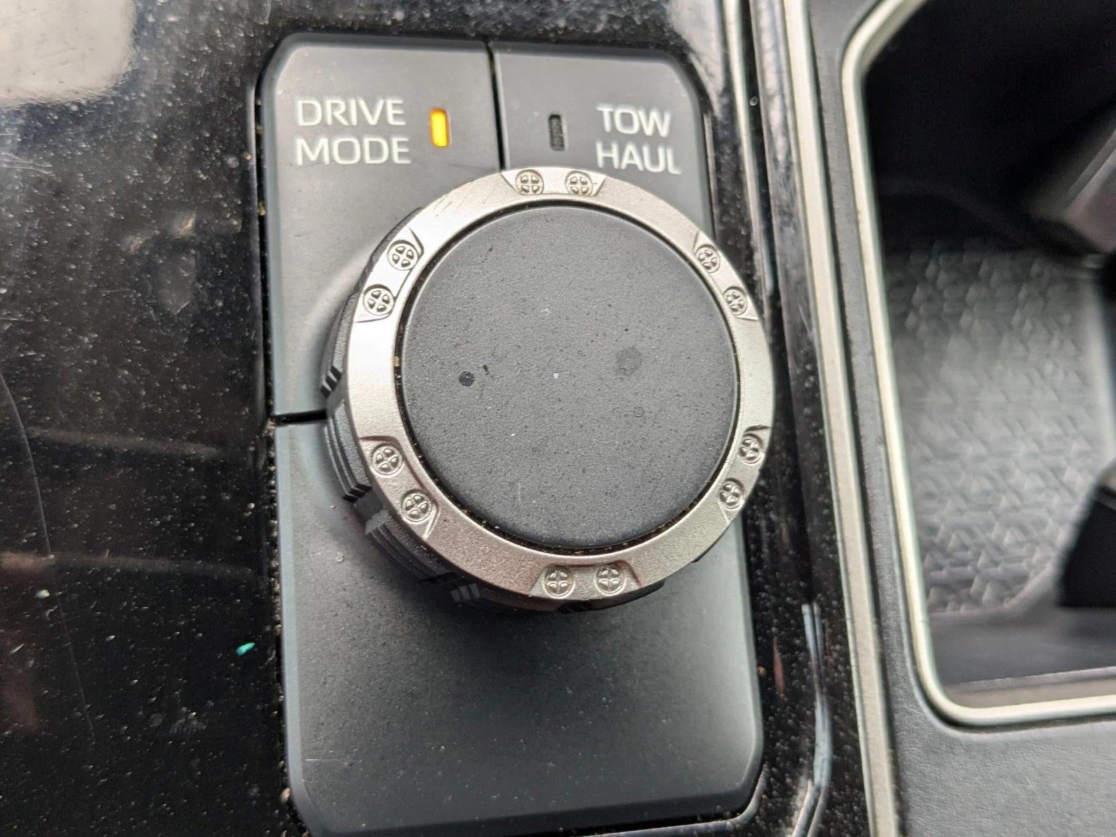 2023 Toyota Tundra 2WD SR5